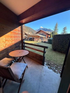 Cosy Ground Floor Flat Free parking